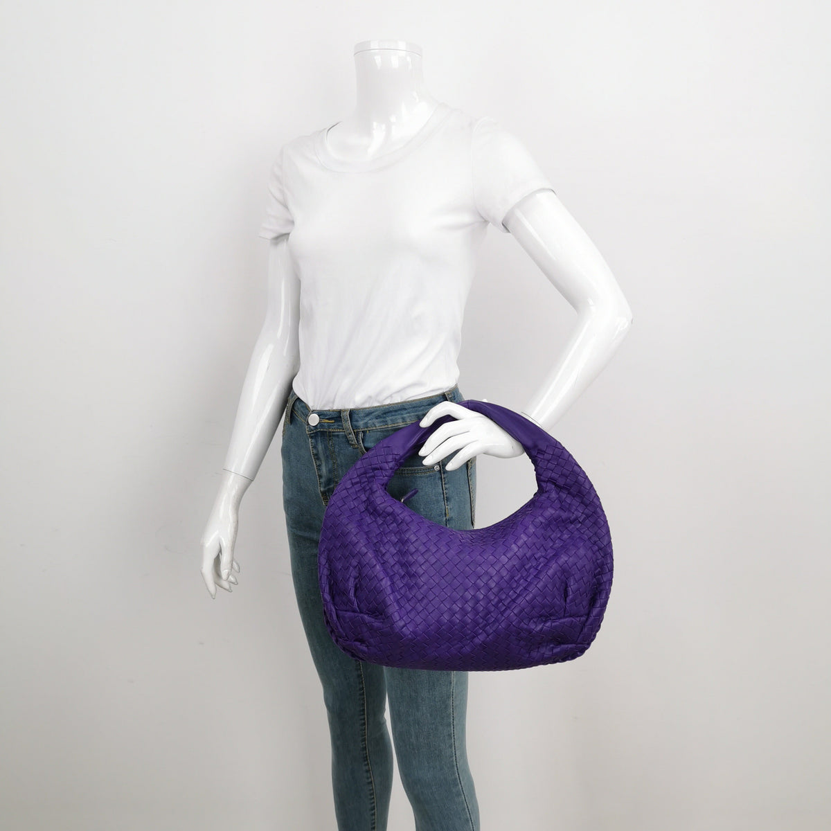 Bottega Veneta Belly Hobo Intrecciato Lambskin Leather Purple Medium 40cm