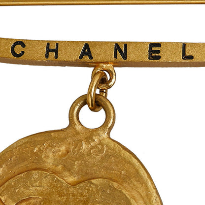 Chanel CC Coin Safety Pin Brooch Metal Brooch in Good condition