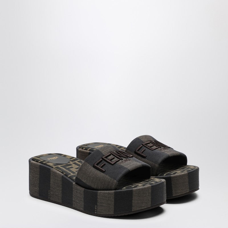 Fendi Brown Fabric Flatform Slide With Logo Women