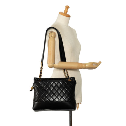 CHANEL Handbags Classic CC Shopping