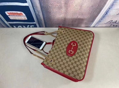 GC107  13.78x10.63x4.72 inch