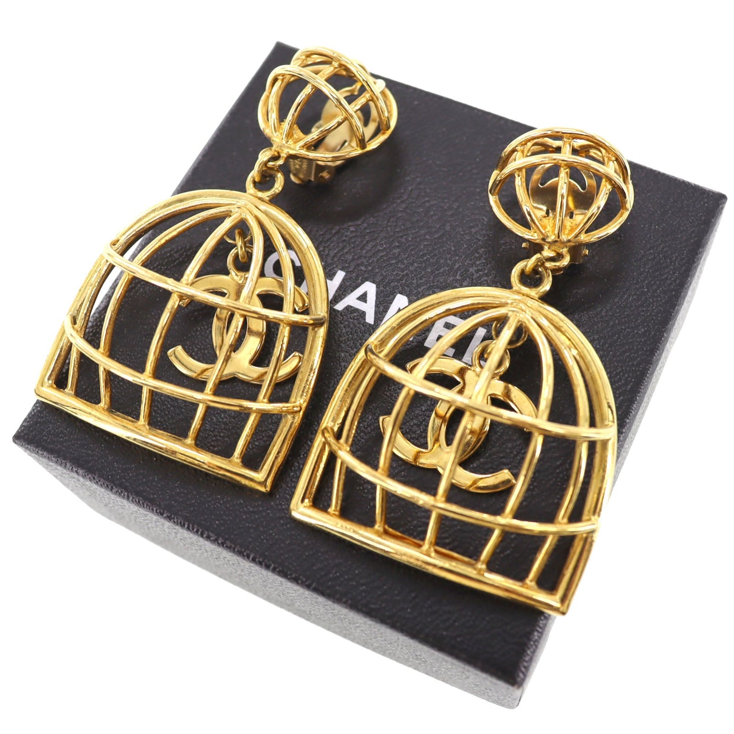 CHANEL CC Logo Earrings Gold Clip-On 93 A  #BU537