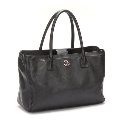 Chanel CC Executive Cerf Tote Leather Tote Bag in Good condition