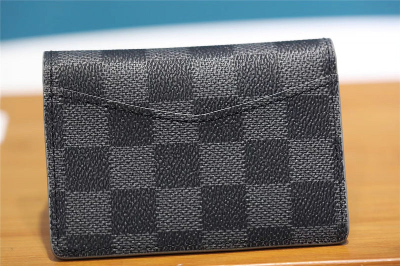 Franco Shops - Louis Vuittons  - 10992
