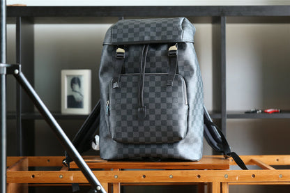 Franco Shops - Louis Vuittons  - 9757