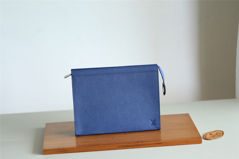 Franco Shops - Louis Vuittons  - 11108