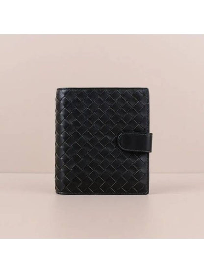 Luxury Bottega Veneta Intrecciato Nappa Half Wallet Black