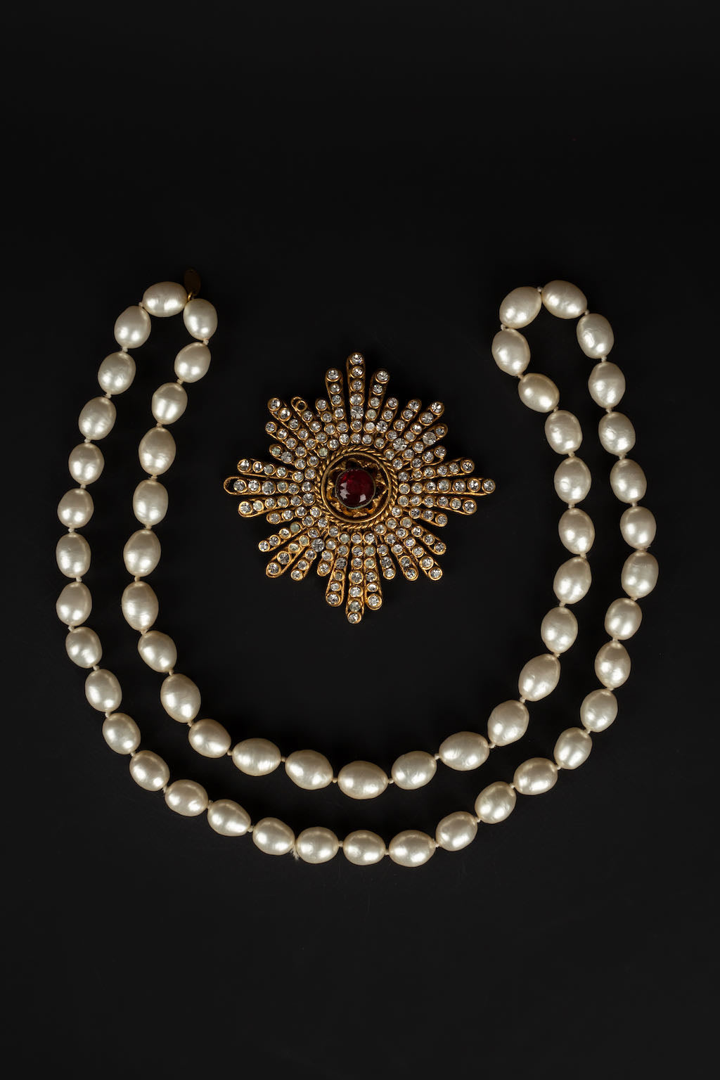 Collier Chanel 1984