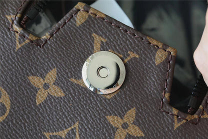 Franco Shops - Louis Vuittons  - 10659