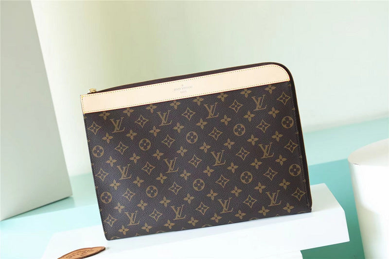 Franco Shops - Louis Vuittons  - 10546