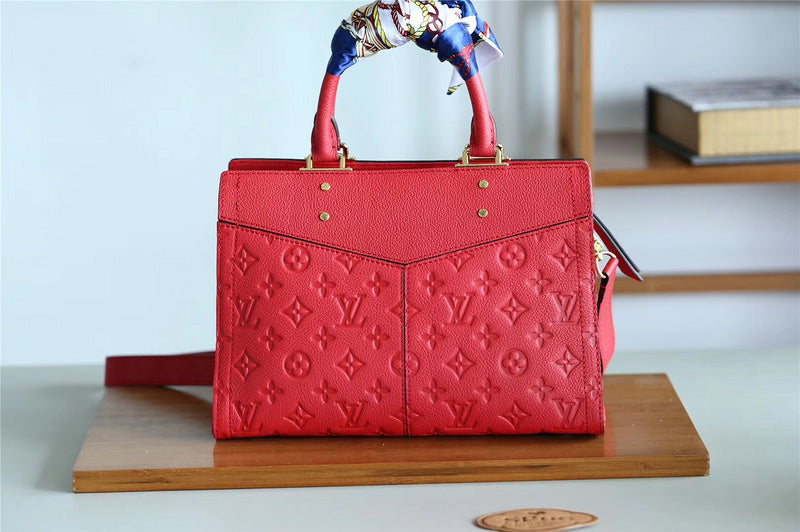 The Franco Shops - Louis Vuittons  - 7948