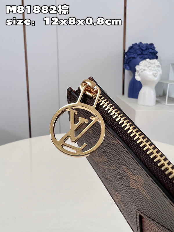 Franco Shops - Louis Vuittons  - 15715