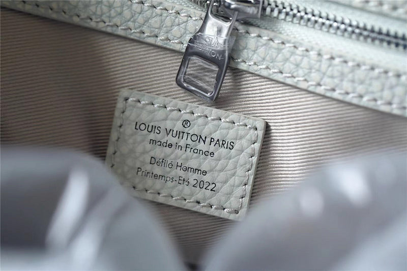 Franco Shops - Louis Vuittons  - 11172