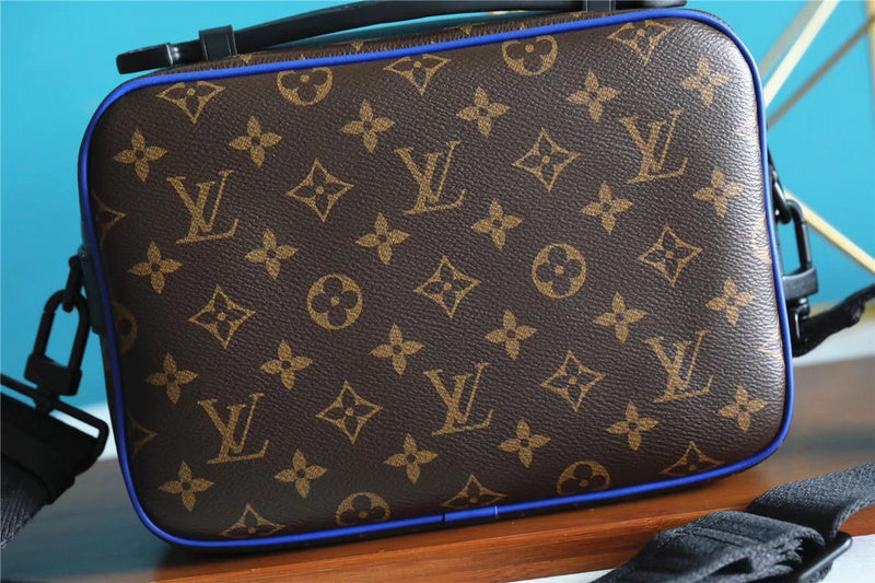 Franco Shops - Louis Vuittons  - 10092