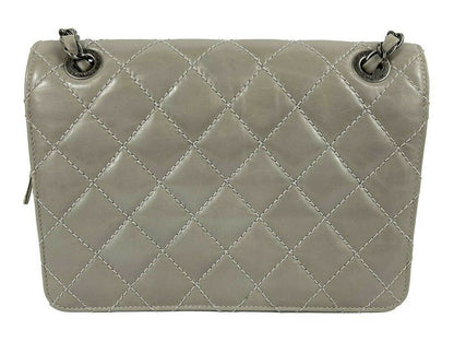 CHANEL - Glazed Calfskin Quilted Medium Day Trip New Bag - Crossbody
