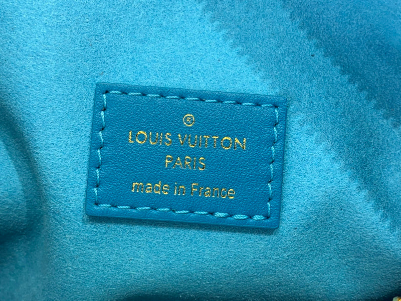 Franco Shops - Louis Vuittons  - 15632