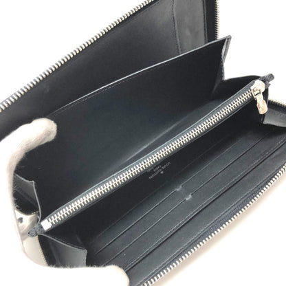 LOUIS VUITTON Zippy Wallet