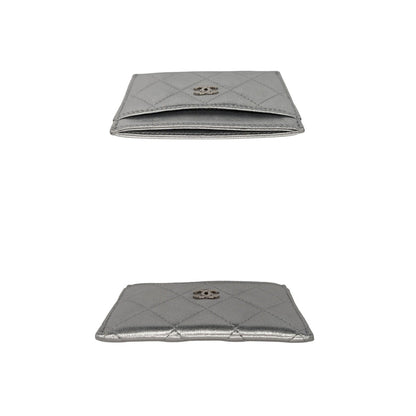 Chanel Metallic Lambskin Quilted CC Card Holder Silver