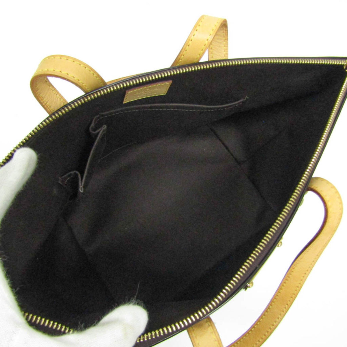 LOUIS VUITTON Bellevue Handbag