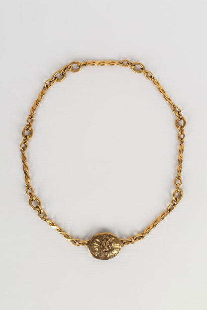 Collier Chanel