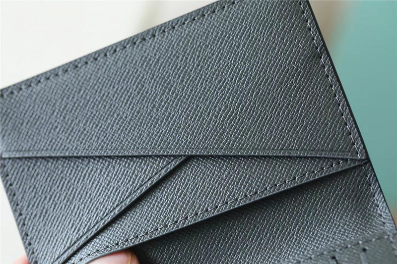 Franco Shops - Louis Vuittons  - 10582