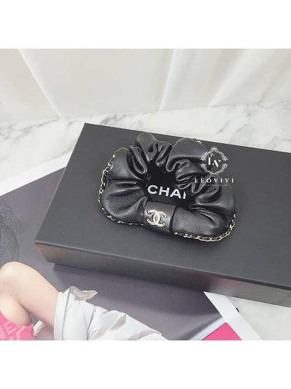 CC Logo Leather Scrunchie Black Chanel