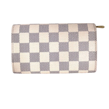 LOUIS VUITTON Zippy Wallet