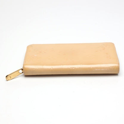 LOUIS VUITTON Zippy wallet