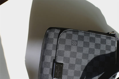 Franco Shops - Louis Vuittons  - 10415