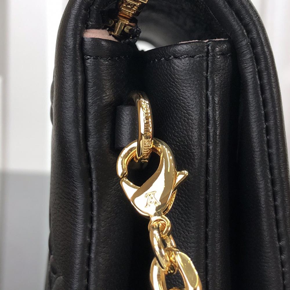 Louis Vuitton POCHETTE COUSSIN