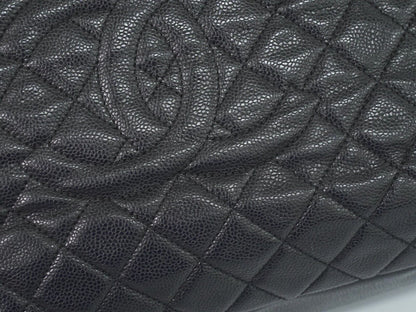 Chanel Shopping