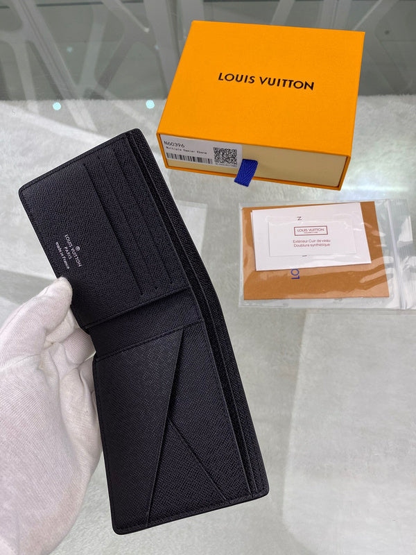 Franco Shops - Louis Vuittons  - 10949