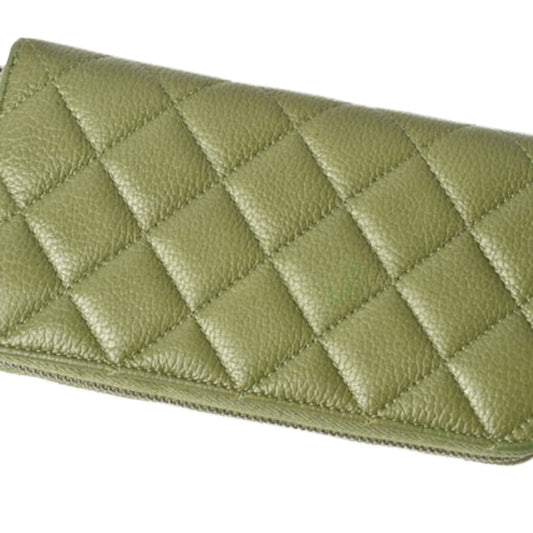 CHANEL Matelasse Wallet