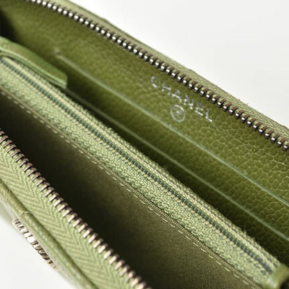 CHANEL Matelasse Wallet