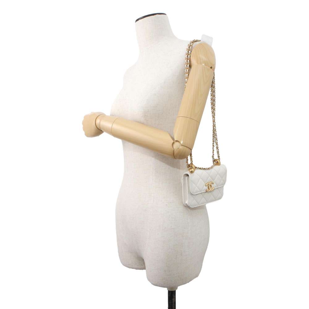 CHANEL Mini Materasse Chain Shoulder White AP2629 Lambskin
