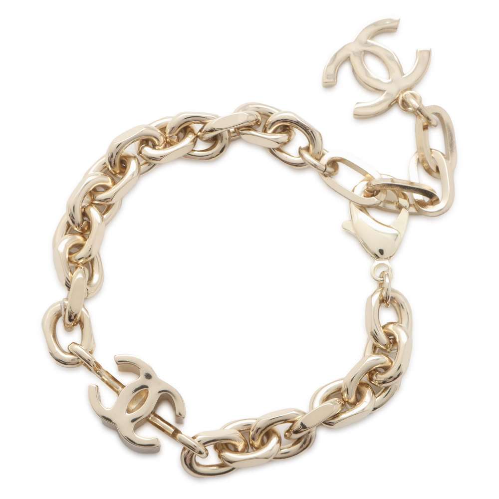 CHANEL CC Logo Bracelet Gold Metal