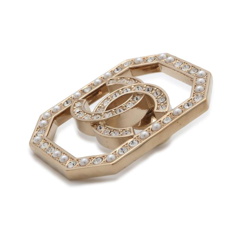 Chanel CC Logo Faux Pearl Brooch Champagne Gold Gold Plated