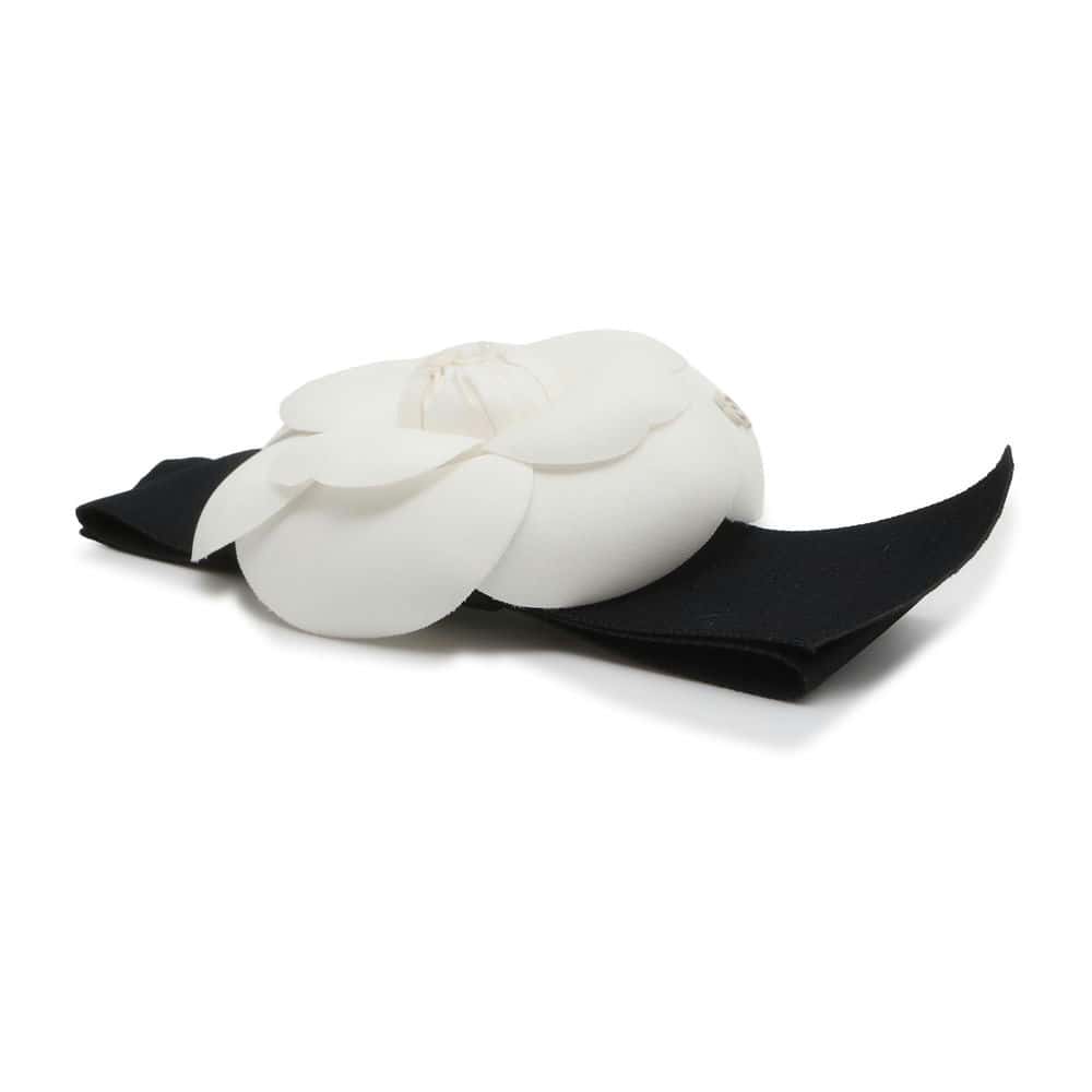 CHANEL Camellia Ribbon Brooch White/Black AA9146 Nylon Satin