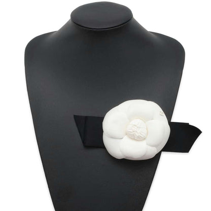 CHANEL Camellia Ribbon Brooch White/Black AA9146 Nylon Satin