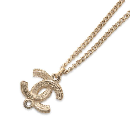 Chanel CC Logo Necklace Gold Metal