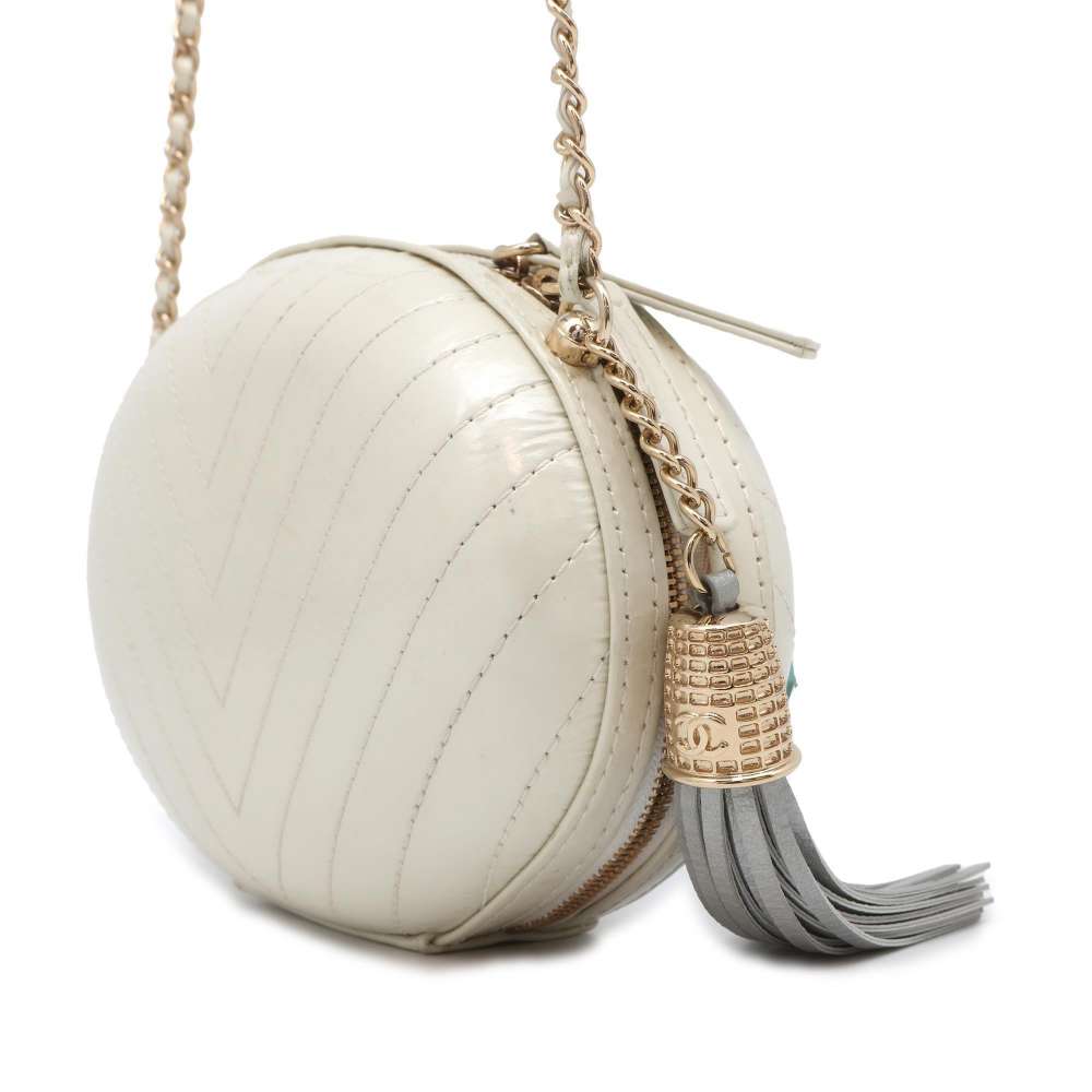 Chanel V Stitch ChainShoulder Lapausa White Leather