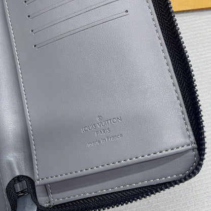 Franco Shops - Louis Vuittons  - 10722