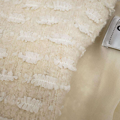 Chanel Scalloped Tweed Jacket Size 34 Beige P65277 Wool 49% Polyamide38% Silk13%