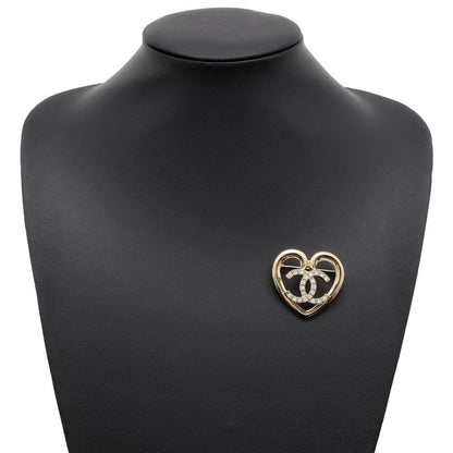 Chanel CC Logo Heart Rhinestone Brooch Gold ABA093 Metal Rhinestone