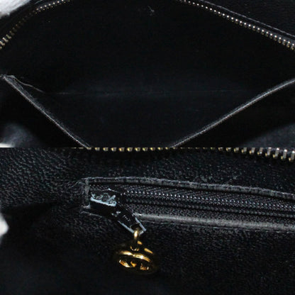 Chanel Shopping