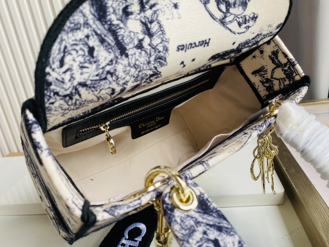 Luxury Edition Bags DIR 288