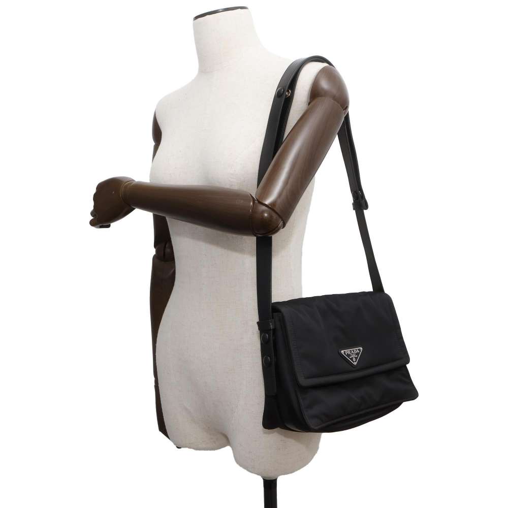 PRADA Small Padded Re-Nylon Shoulder Bag Black 1BD313 Nylon Leather Size Small