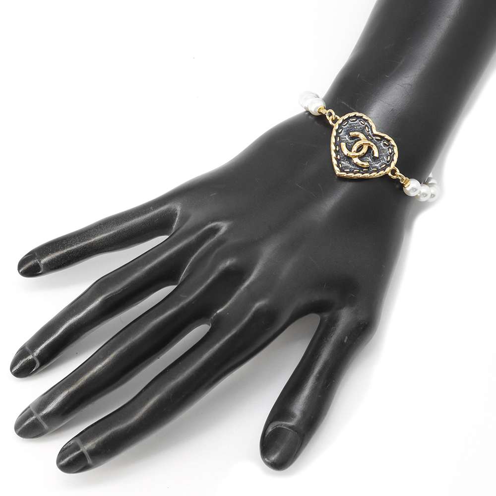 Chanel CC Logo Heart Bracelet Gold/Blue ABC724 Metal Faux Pearl