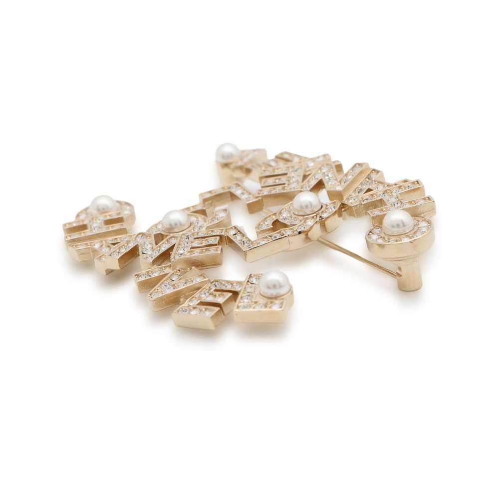 Chanel CC Logo LogoBrooch Rhinestone Faux Pearl Champagne Gold Metal