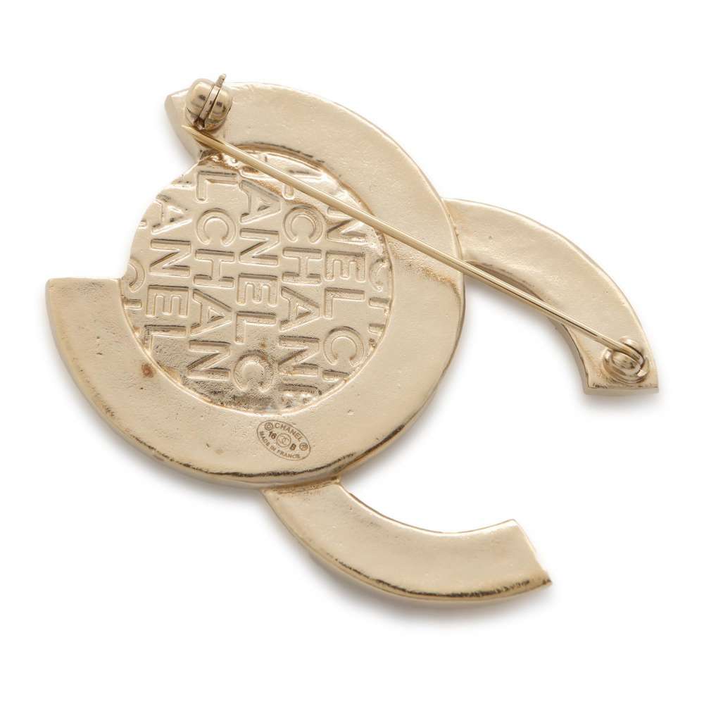 Chanel CC Logo Brooch Gold Metal
